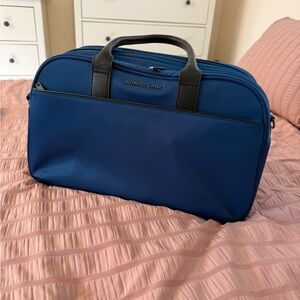 Nomad Lane Blue Travel Bag